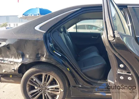 2017 Toyota Camry Se z USA, uszkodzony, nr VIN 4T1BF1FK2HU430120